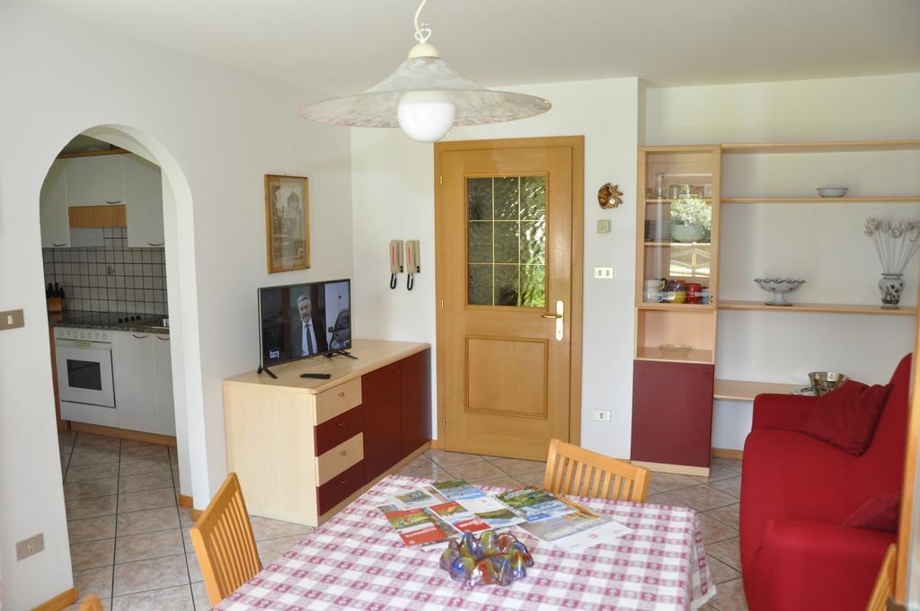 Ferienwohnung Casa Guido E Laura Pozza di Fassa Exterior foto